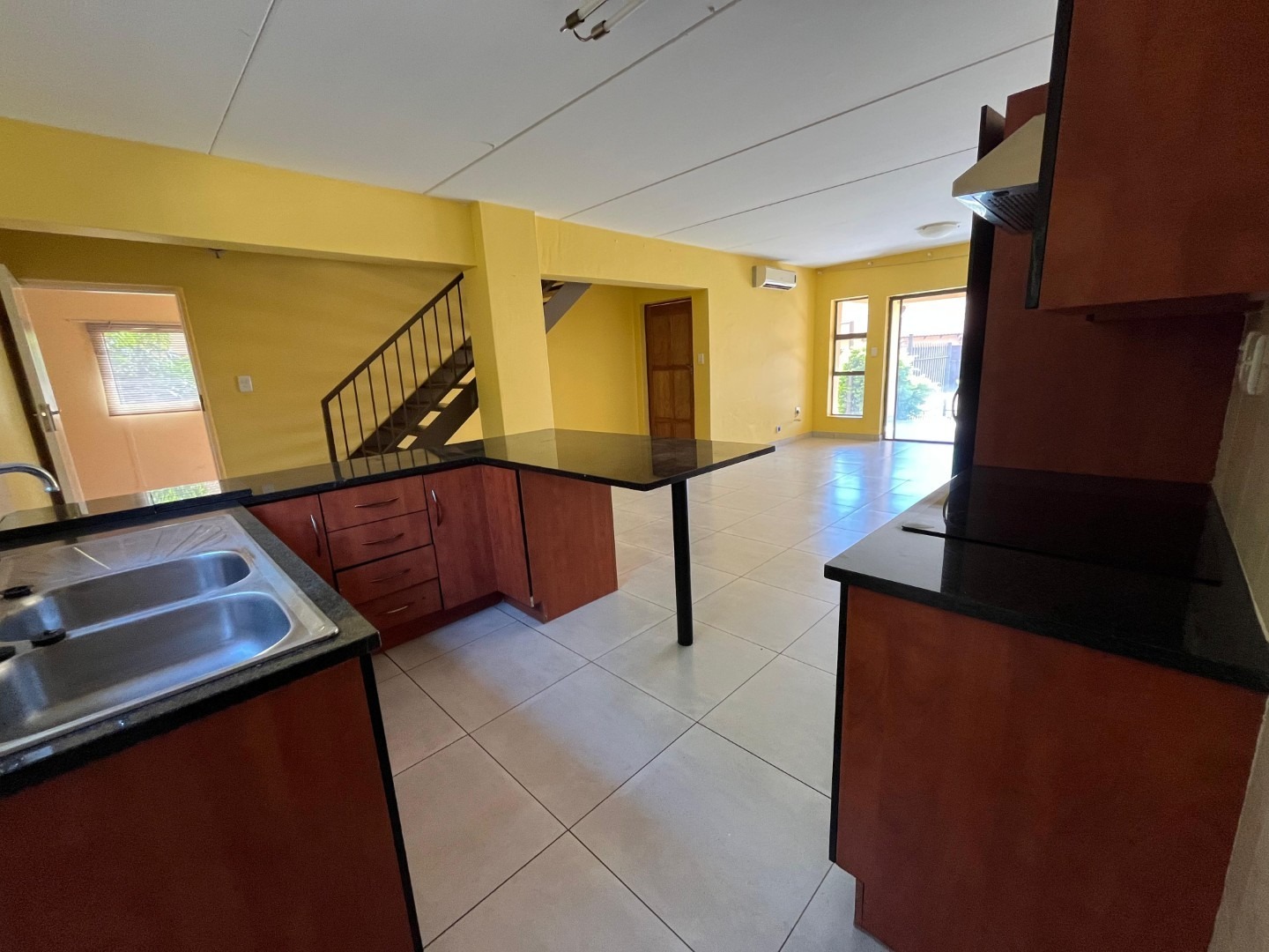 To Let 3 Bedroom Property for Rent in Waterval East North West